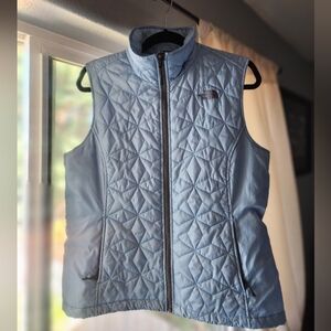 Women's The North Face Vest - Large
